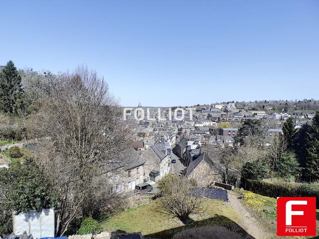 A LOUER Villedieu les Poêles Proximité gare 26.62 m² + garage