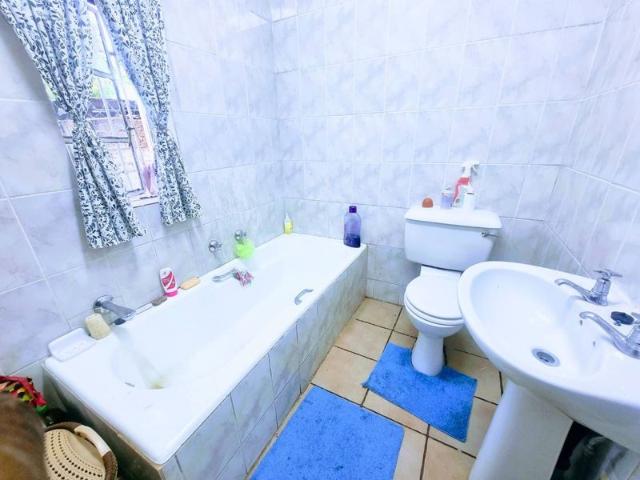 A lovely family home for sale in greymont