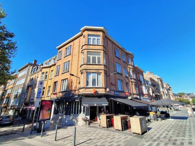 A lovely one bedroom flat measuring approximately 70 m²