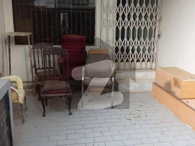 A Palatial Residence House For Rent In Bath Island
