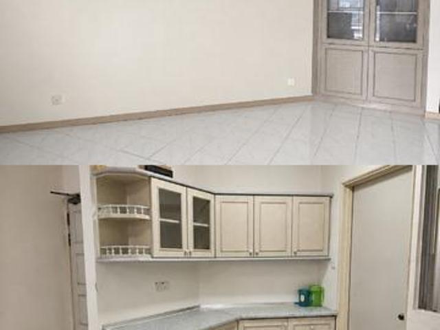 A peaceful home with convenient transportation surrounded by beautifu