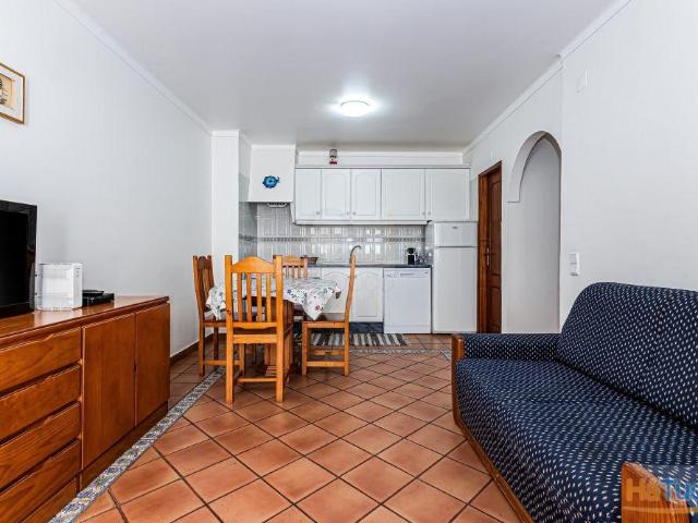 A. Pêra Apart. 2 Quartos Garagem 150 Metros da Praia | 26084087571