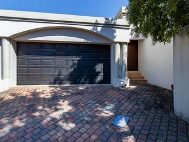 a perfect 2 bed lock up and go simpl.