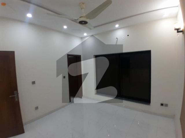 A Perfect House Awaits You In DHA 11 Rahbar Phase 2 Block J Gas Avilb DHA 11 Rahbar Phase 2 Block J