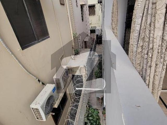A Perfect House Awaits You In Gulshan e Iqbal Block 7 Karachi Gulshan e Iqbal Block 7