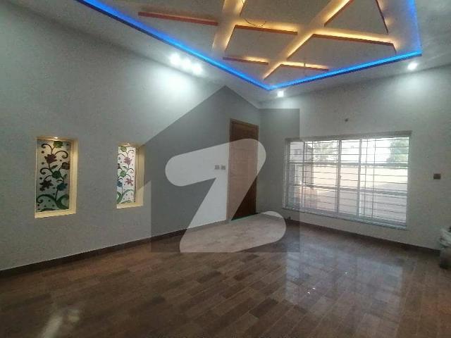 A Perfect Prime Location House Awaits You In Wapda Town Phase 1 Multan