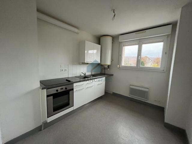 À Pont De Roide 25, appartement avec 3 pièces
