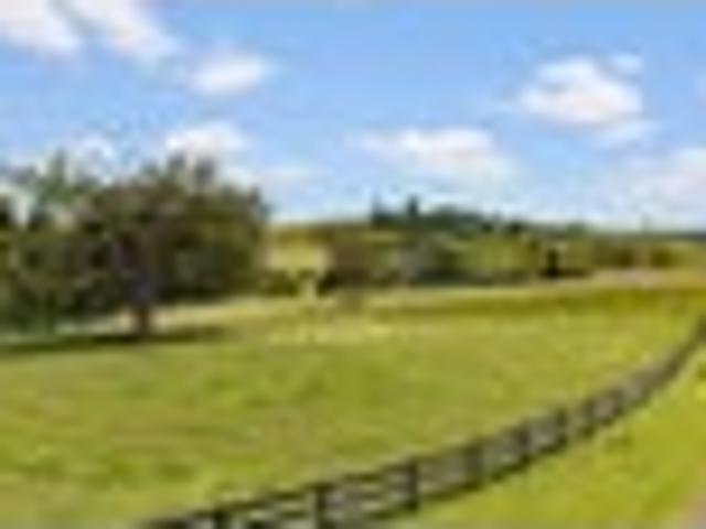 A Premium 1.7 Acre Lifestyle Escape