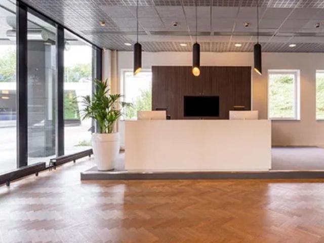 A prestigious business address in a prime location