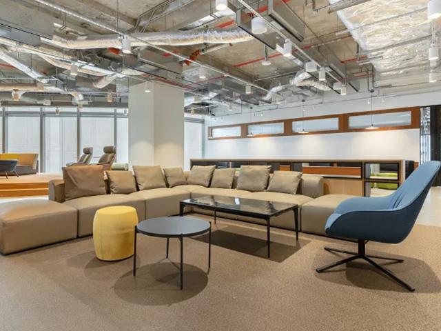 A prestigious business address in a prime location