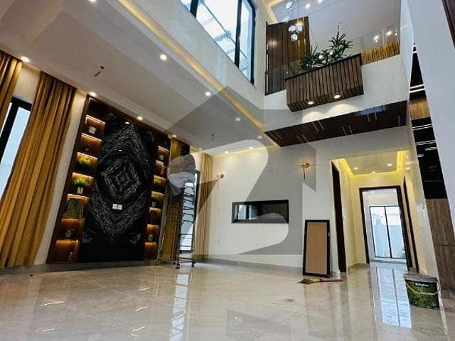 A Prime Location House Of 10 Marla House Available In Buch Executive Villas