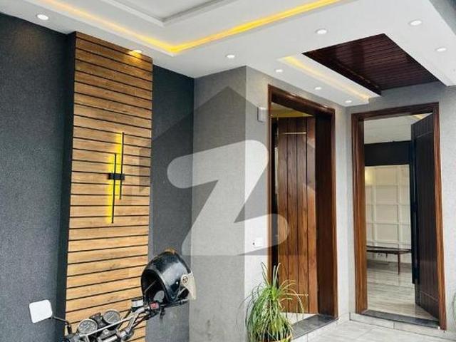 A Prime Location House Of 10 Marla House Available In Buch Executive Villas
