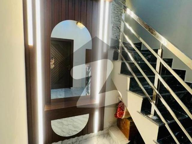 A Prime Location House Of 10 Marla In Citi Housing Society