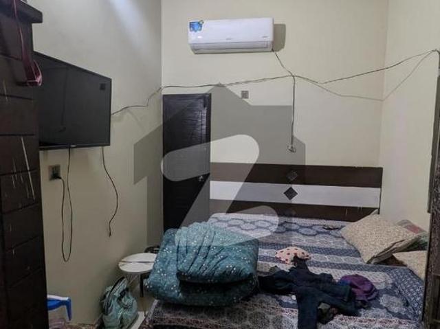 A Prime Location House Of 200 Square Yards In Rs. 38000 Gulistan e Jauhar Block 3