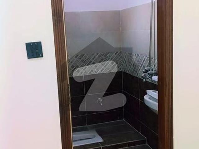 A Prime Location House Of 3 Marla In Bosan Road