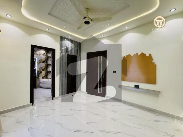 A Prime Location House Of 5 Marla In Rs. 26000 Citi Housing Society