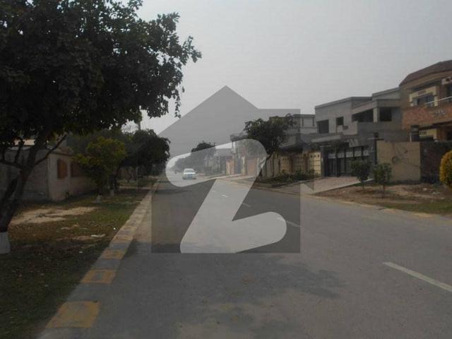 A Prime Location Residential Plot Of 10 Marla In Rs. 12000