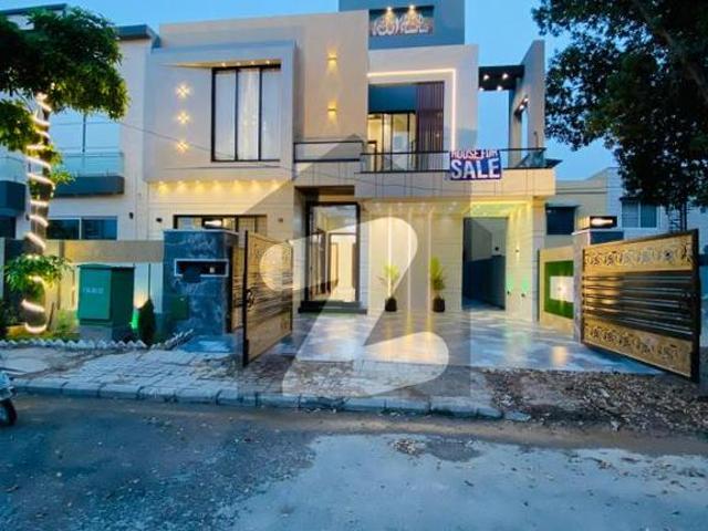 A prime location 10 marla house for sale in ghaznvi block bahria town lahore bahria town ghaznavi block