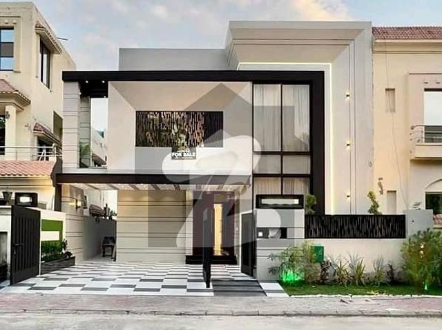A prime location 10 marla house for sale in jasmine block sector c bahria town lahore