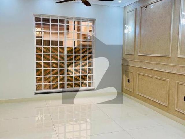 A Prime Location 10 Marla House Has Landed On Market In Central Park Block A Of Lahore Central Park Block A