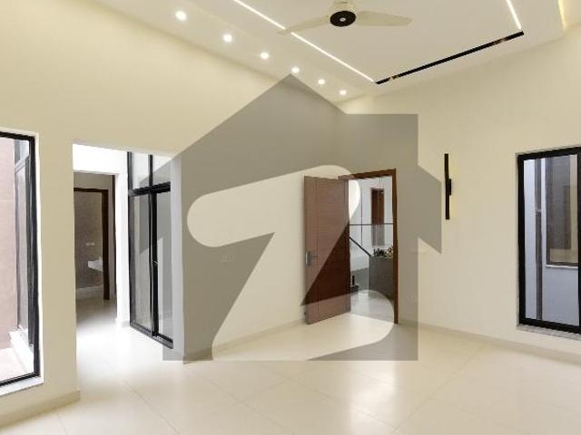 A Prime Location 10 Marla House Has Landed On Market In Gulberg Residencia Block I Of Islamabad Gulberg Residencia Block I
