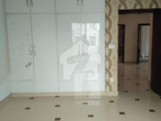 A prime location 12 marla house for sale in shaheen block sector b bahria town lahore