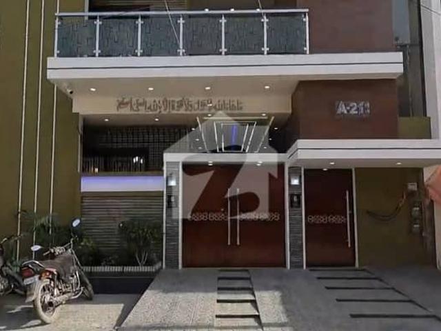 A Prime Location 233 Square Yards House In Karachi Is On The Market For Sale