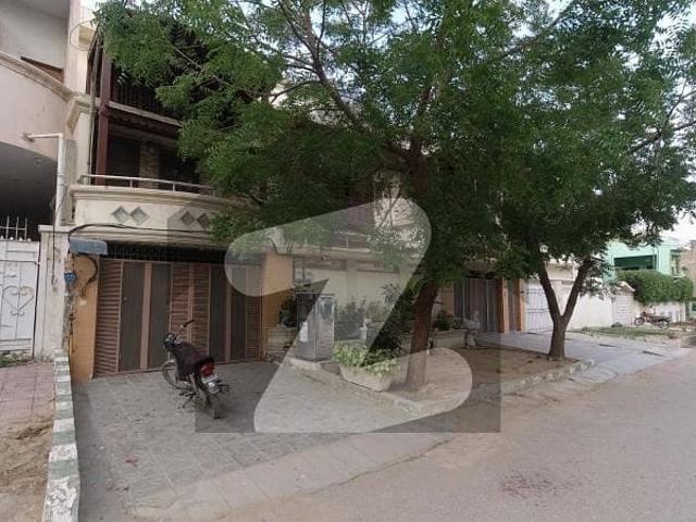 A Prime Location 400 Square Yards House Is Up For Grabs In North Nazimabad