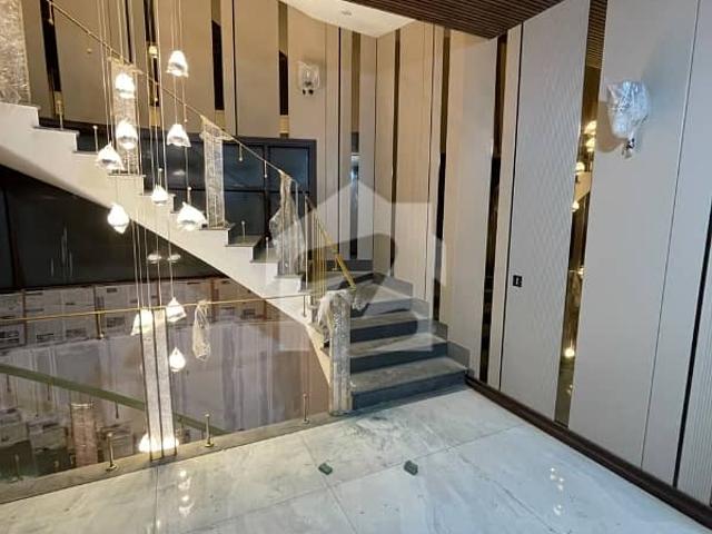 A Prime Location 500 Square Yards House In Karachi Is On The Market For sale