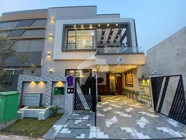 A prime location 5 marla house for sale in tulip ext block sector c bahria town lahore