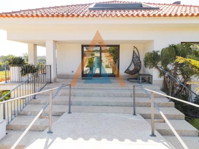A privacidade que procura, Moradia T4 de Luxo em Santa Maria da Feira