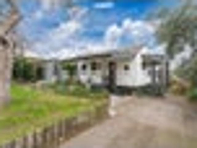 Quiet Street. Fresh Renovations. Just Move In!