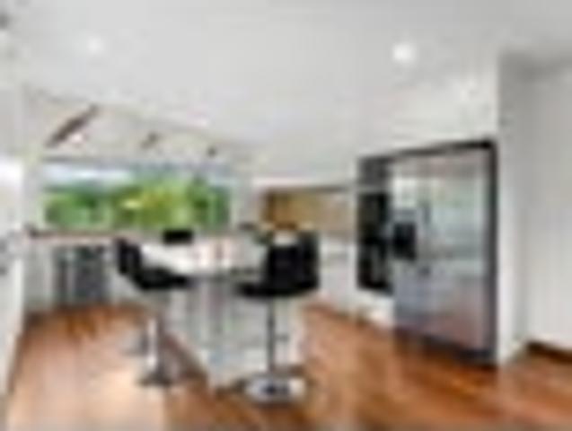 A Private Oasis Space Sunshine & Serenity