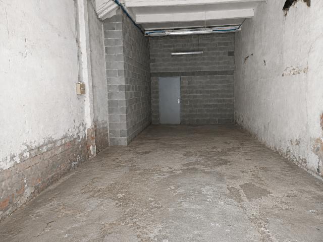 A proximité du centre ville, garage