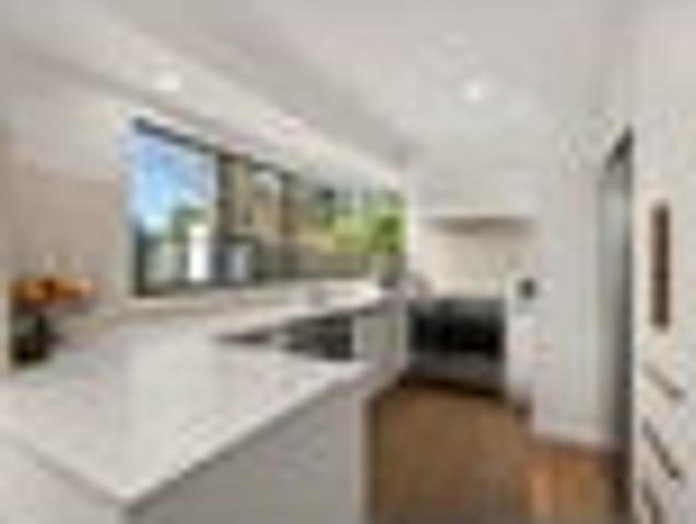 A Rare 1244m² Opportunity in the Avenues