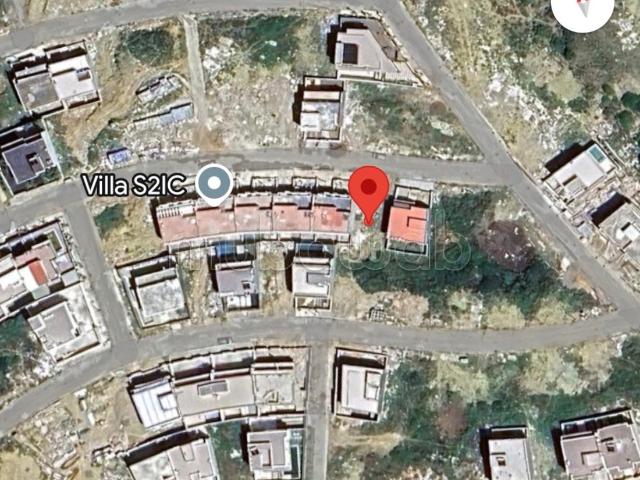 A rare opportunity to own land with a sea view