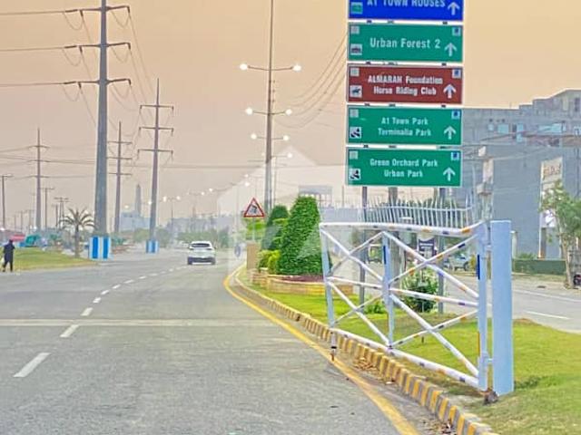 A Residential Plot For Sale In Central Park A1 Block