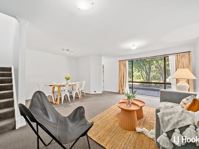A Rewarding Location Walking Distance to Everything!