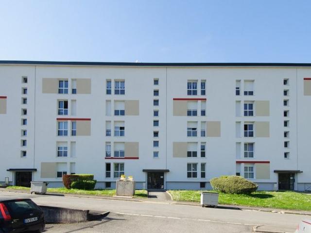 À REVIN