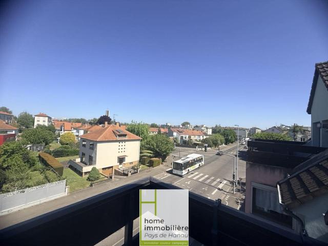 À Strasbourg, grand loft à acheter dernier étage 51 M2 SOL
