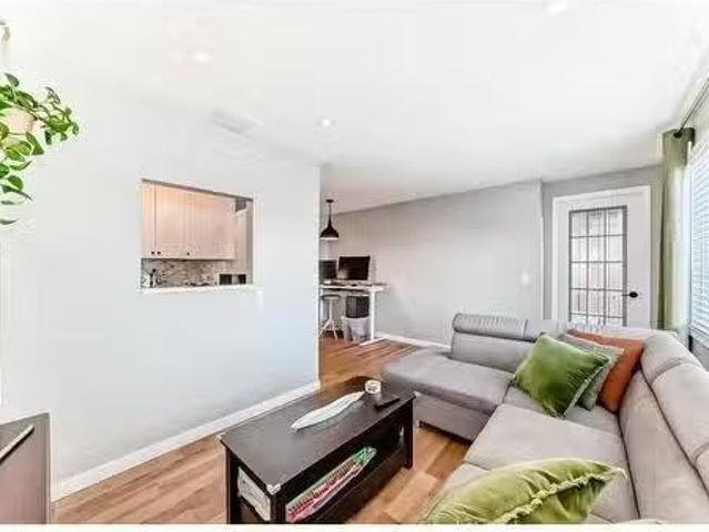 A Street Nw, Calgary, AB, T2N 1R5 condo for sale Listing ID.