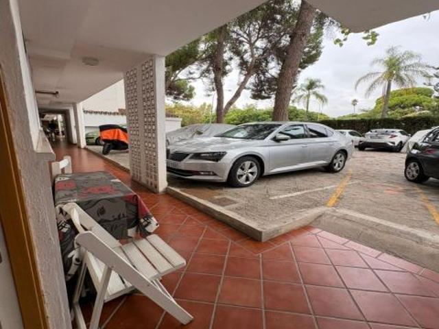 A Stunning Fully Refurbished Two Bedroom Apartment in Huerta Belón, Marbella