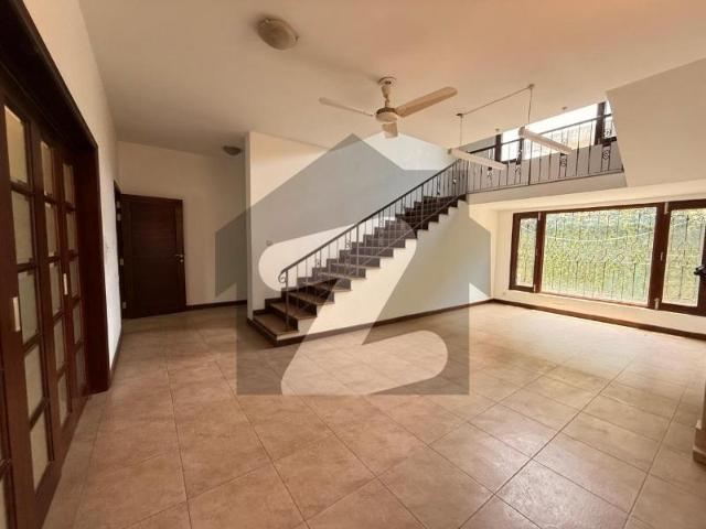 A Stunning House Is Up For Grabs In F 7