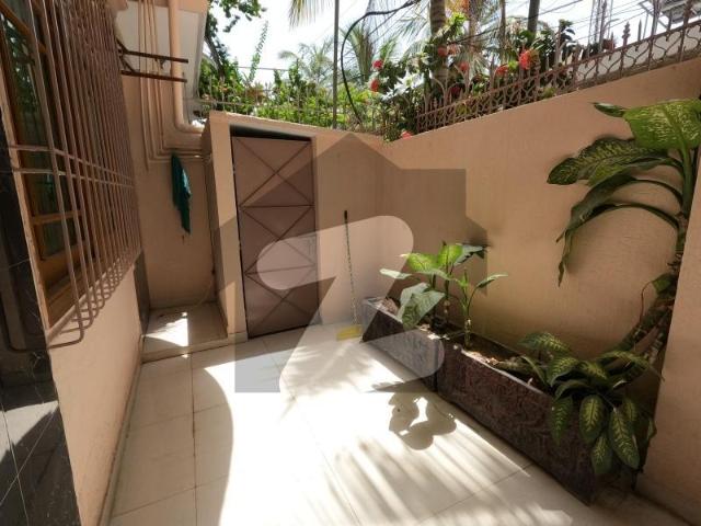 A Stunning House Is Up For Grabs In Gulistan e Jauhar Block 15 Karachi Gulistan e Jauhar Block 15