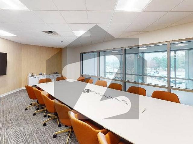 A Stunning Prime Location Office Is Up For Grabs In MM Alam Road Lahore
