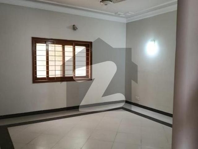 A Stunning Prime Location House Is Up For Grabs In DHA Phase 4 Karachi DHA Phase 4