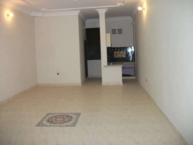 A Studio Room Karachi Shahra e Faisal ID 20596