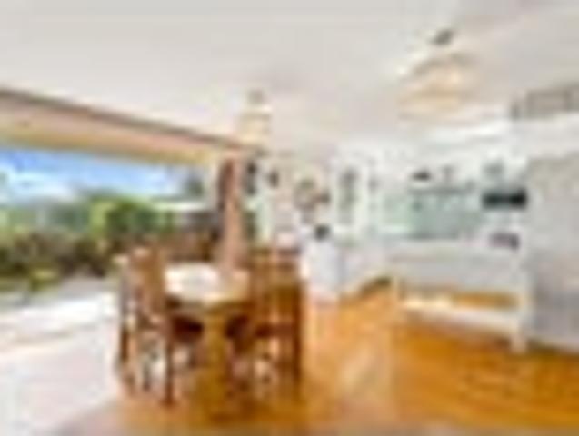 A Sunlit Family Haven with Future Promise