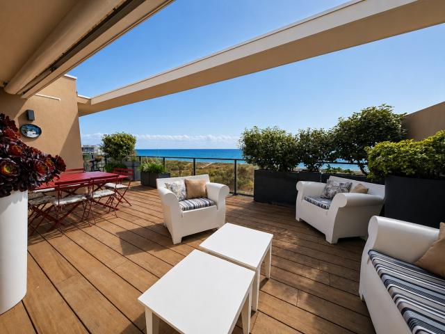 A Sainte Marie plage, appartement avec vue imprenable: mer et montagne