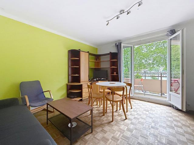 A SAISIR T4 71 m² + Balcon + GARAGE !